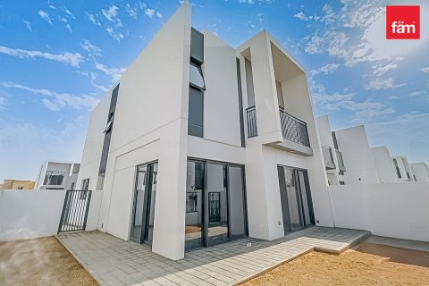Townhouse in Dubai 4 bedrooms, 229.9 sq.m. № 112766