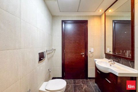 Apartment in Dubai 2 bedrooms, 144 sq.m. № 110852 - photo 13