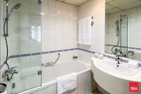 Appartement à Dubai, 2 chambres, 144.9 m², № 110800 - photo 7