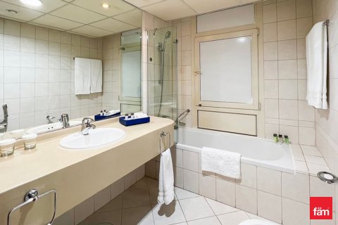 Appartement à Dubai, 2 chambres, 144.9 m², № 110800 - photo 8
