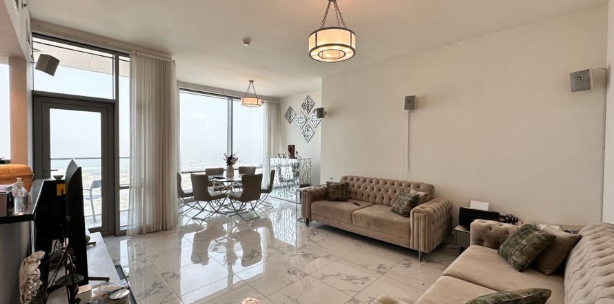 Apartment in Business Bay, Dubai 3 bedrooms, 180.2 sq.m. № 110851