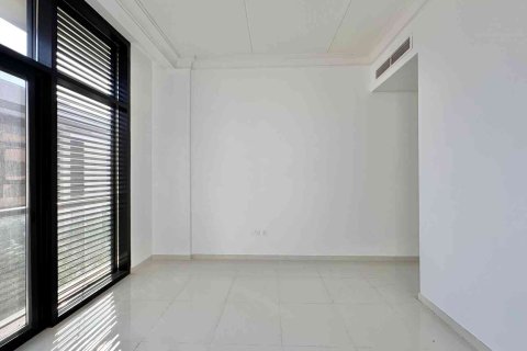 Adosado en Dubai, 3 dormitorios, 284 m², № 97084 - foto 5