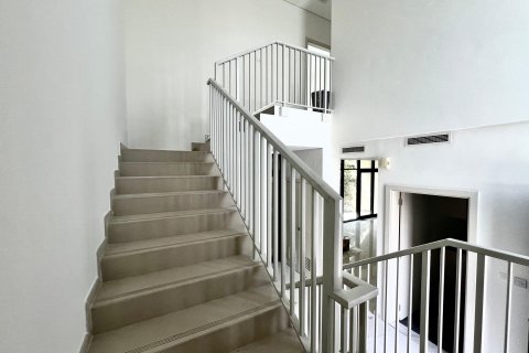 Adosado en Dubai, 3 dormitorios, 284 m², № 97084 - foto 12