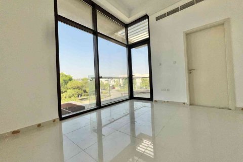 Adosado en Dubai, 3 dormitorios, 284 m², № 97084 - foto 8