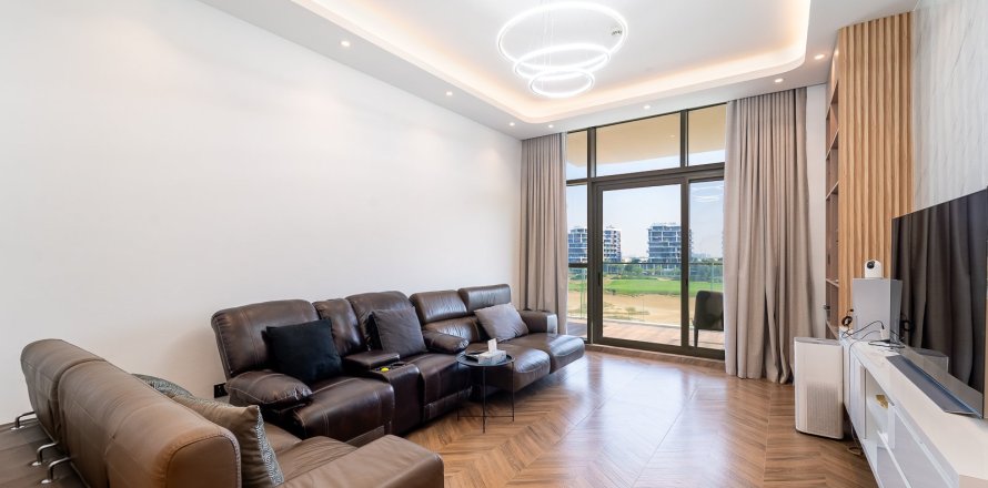 Apartment in Dubai 3 bedrooms, 160 sq.m. № 97085