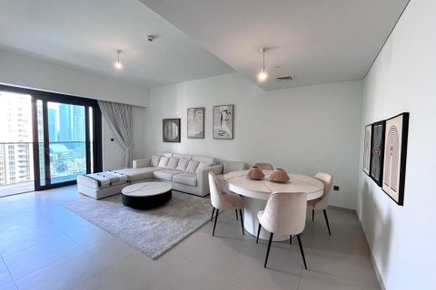 Купить квартиру в Даунтаун Дубай (Даунтаун Бурдж Дубай), Дубай: 3 спальни, 140м², № 97082 - фото 2