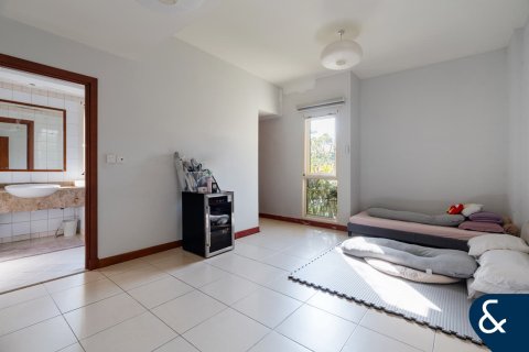 Villa in Arabian Ranches, Dubai 5 bedrooms, 450 sq.m. № 74727 - photo 6