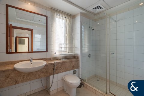 Villa in Arabian Ranches, Dubai 5 bedrooms, 450 sq.m. № 74727 - photo 25