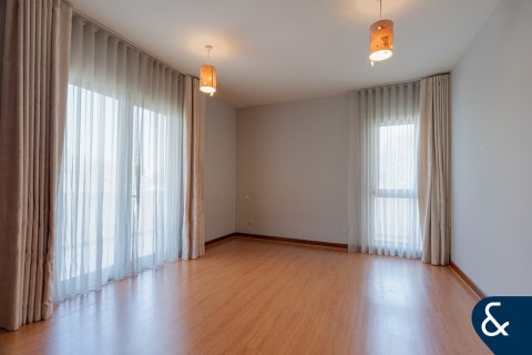 Villa in Arabian Ranches, Dubai 5 bedrooms, 450 sq.m. № 74727 - photo 16