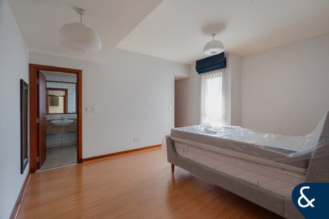 Villa in Arabian Ranches, Dubai 5 bedrooms, 450 sq.m. № 74727 - photo 23