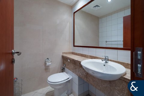 Villa in Arabian Ranches, Dubai 5 bedrooms, 450 sq.m. № 74727 - photo 8