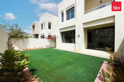 Townhouse in Reem, Dubai 3 bedrooms, 233.7 sq.m. № 23711 - photo 2