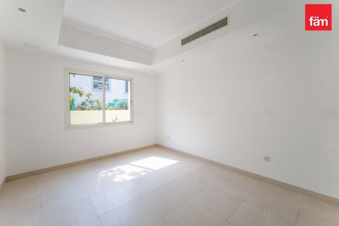 Villa en Dubai, 6 dormitorios, 801.5 m², № 43178 - foto 5