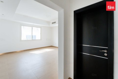Villa en Dubai, 6 dormitorios, 801.5 m², № 43178 - foto 30