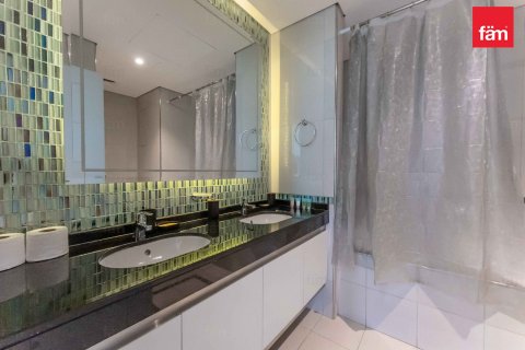 Apartment in Dubai Marina, Dubai 2 bedrooms, 117.9 sq.m. № 43170 - photo 13