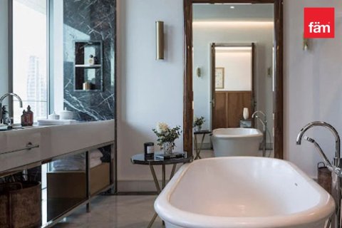 Penthouse in Business Bay, Dubai 6 bedrooms, 1089.5 sq.m. № 3765 - photo 7