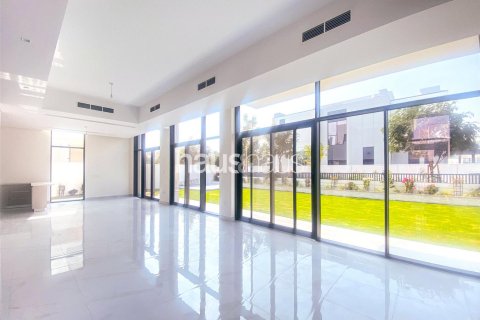 فيلا في Murooj Al Furjan, Al Furjan, دبي 5 غرف نوم , 668 م² رقم 44497 - صورة 3