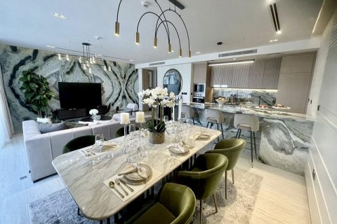 Apartment in Sheikh Zayed Road, Dubai 1 bedroom, 78 sq.m. № 61303 - photo 4