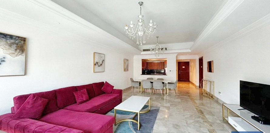 Apartment in The Fairmont Palm Residences, Palm Jumeirah, Dubai 1 bedroom, 123 sq.m. № 103359