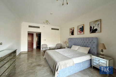 Apartment in The Fairmont Palm Residences, Palm Jumeirah, Dubai 1 bedroom, 123 sq.m. № 103359 - photo 8