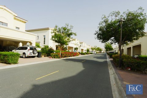 Townhouse in Mira, Reem, Dubai 3 bedrooms, 202 sq.m. № 103360 - photo 2