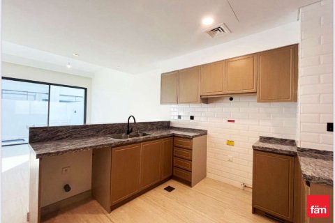 Maison de ville à Dubai, 5 chambres, 144 m², № 60368 - photo 10