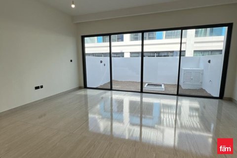 Maison de ville à Dubai, 5 chambres, 144 m², № 60368 - photo 6