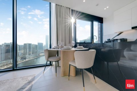 Apartamento en Business Bay, Dubai, 1 dormitorio, 67.9 m², № 60378 - foto 19