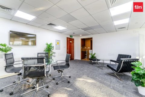 Oficina en Dubai, 104.2 m², № 60369 - foto 9