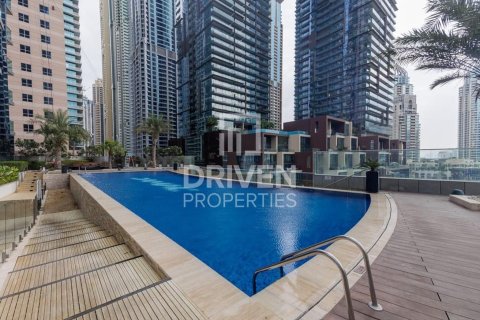 Apartamento en Damac Heights, Dubai Marina, Dubai, 1 dormitorio, 88.26 m², № 137184 - foto 12