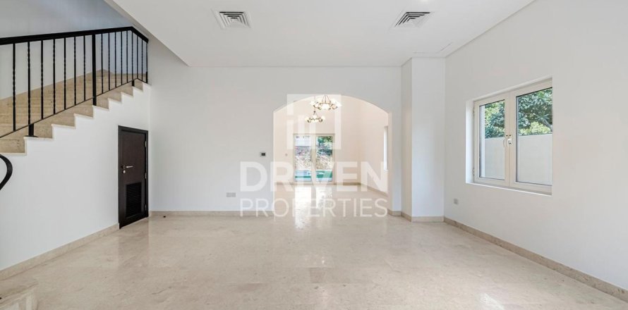 Villa à Hacienda, The Villa, Dubai, 5 chambres, 555.65 m², № 137172
