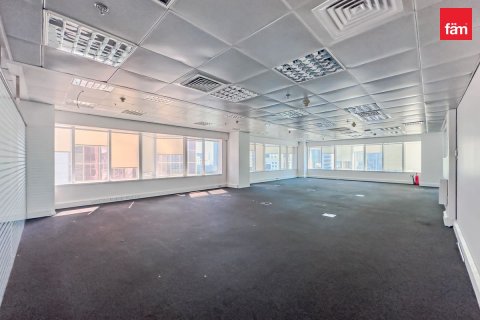 Office in Sheikh Zayed Road, Dubai 744.3 sq.m. № 8616 - photo 10