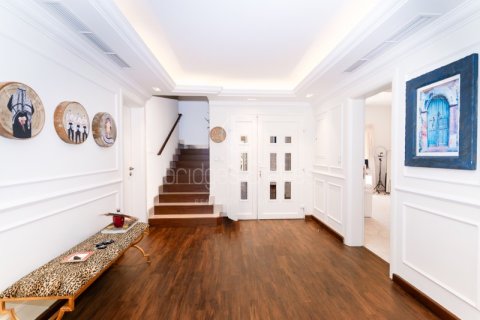 Villa à Meadows, Dubai, 4 chambres, 343.7 m², № 16942 - photo 8
