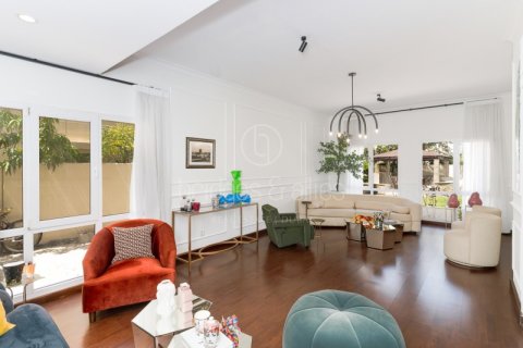 Villa à Meadows, Dubai, 4 chambres, 343.7 m², № 16942 - photo 3