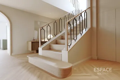 Villa en Victory Heights, Dubai Sports City, Dubai, 5 dormitorios, 418 m², № 61487 - foto 2