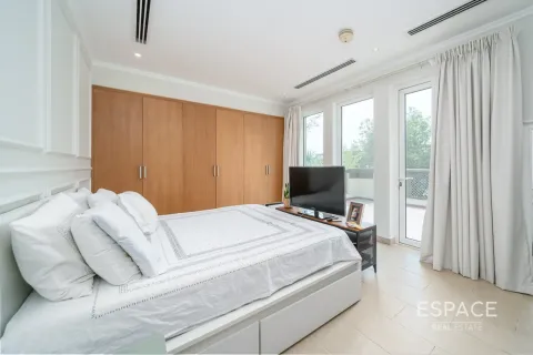 Villa en Regional, Jumeirah Park, Dubai, 3 dormitorios, 328 m², № 61486 - foto 13