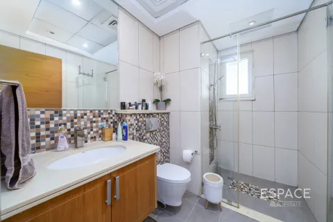 Villa en Regional, Jumeirah Park, Dubai, 3 dormitorios, 328 m², № 61486 - foto 16