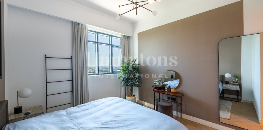 Квартира в The Hills A, The Hills, Дубай, 3 спальни, 165.77м², № 12986