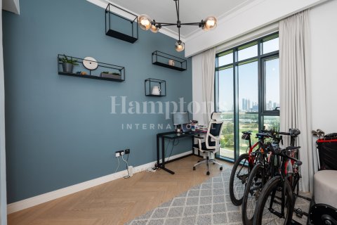 Снять в аренду квартиру в The Hills A, The Hills, Дубай: 3 спальни, 165.76960999м², № 12986 - фото 3