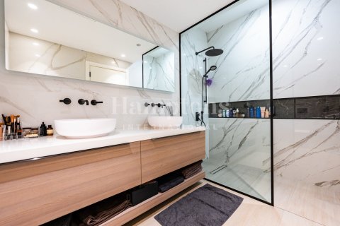 Снять в аренду квартиру в The Hills A, The Hills, Дубай: 3 спальни, 165.76960999м², № 12986 - фото 17