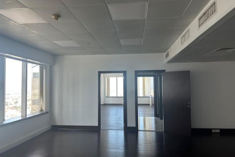 Bureau à Sheikh Zayed Road, Dubai, 372 m², № 16216 - photo 6