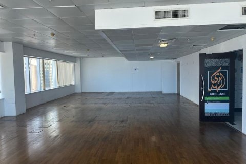 Bureau à Sheikh Zayed Road, Dubai, 372 m², № 16216 - photo 9