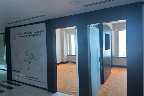 Bureau à Sheikh Zayed Road, Dubai, 372 m², № 16216 - photo 10