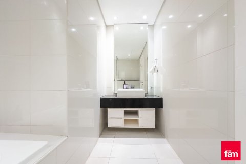 Appartement à Business Bay, Dubai, 1 chambre, 70.6 m², № 16513 - photo 10