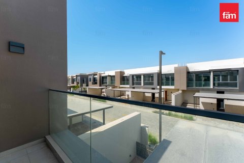Снять в аренду таунхаус в Джабаль-Али, Дубай: 3 спальни, 256.8м², № 16516 - фото 22