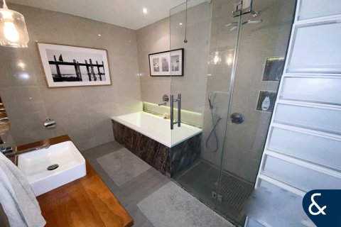 Apartamento en DIFC, Dubai, 2 dormitorios, 194 m², № 78944 - foto 9