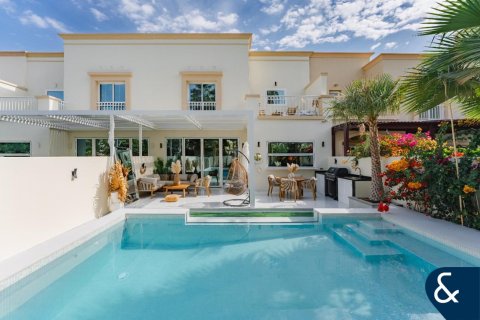 Купить виллу в Springs 15, The Springs, Дубай: 3 спальни, 228м², № 78947 - фото 2