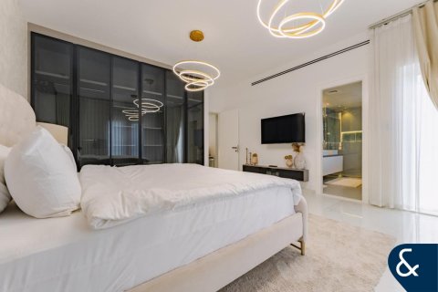 Купить виллу в Springs 15, The Springs, Дубай: 3 спальни, 228м², № 78947 - фото 17