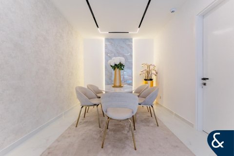 Купить виллу в Springs 15, The Springs, Дубай: 3 спальни, 228м², № 78947 - фото 10