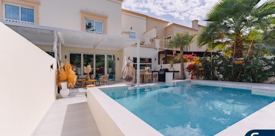 Вилла в Springs 15, The Springs, Дубай, 3 спальни, 228м², № 78947